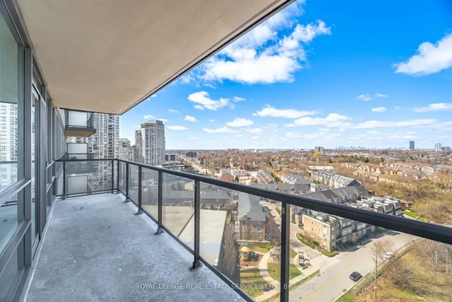 Additional image 26 of 15 Legion Rd Unit 1404