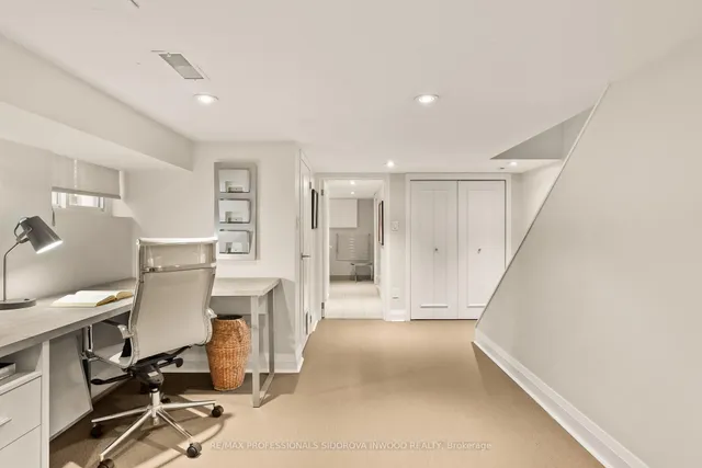 Additional image 29 of 2 Morland Rd