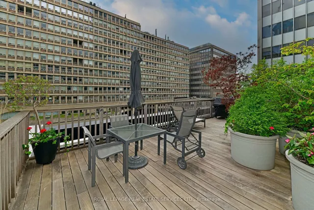 Additional image 16 of 110 Bloor St Unit 1703