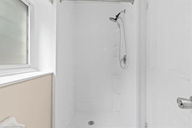 Additional image 20 of 45 Hohner Ave