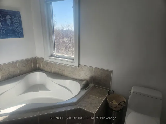 Additional image 14 of 1484 Inuit Tr