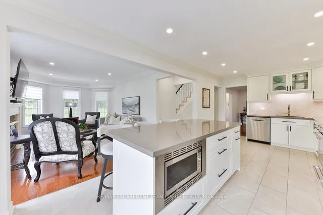 Additional image 18 of 2145 Country Club Dr Unit 13