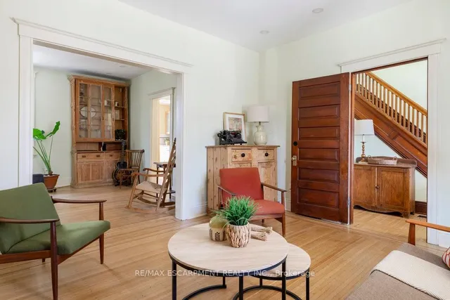 Additional image 8 of 24 Hyde Park Ave