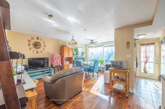 Additional image 7 of 3072 McNaughton Ave