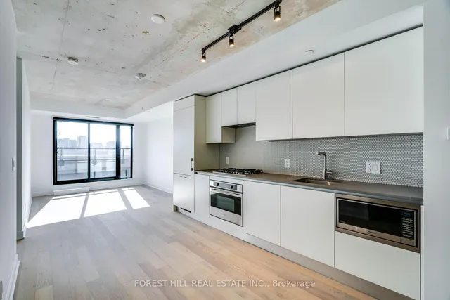 Additional image 8 of 2720 Dundas St Unit 401