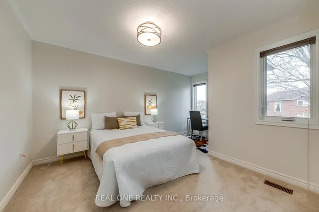 Additional image 29 of 76 Inverhuron Tr