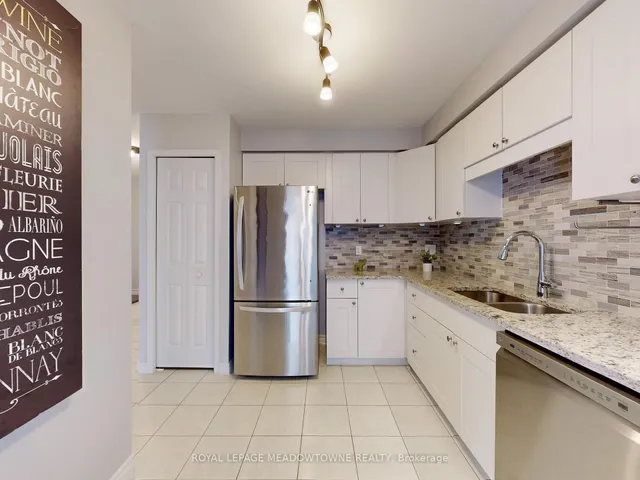 Additional image 14 of 152 Essling Ave