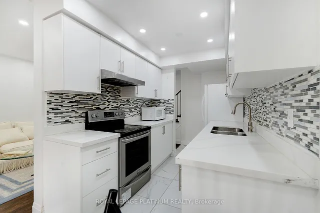 Additional image 11 of 102 Bunchberry Way