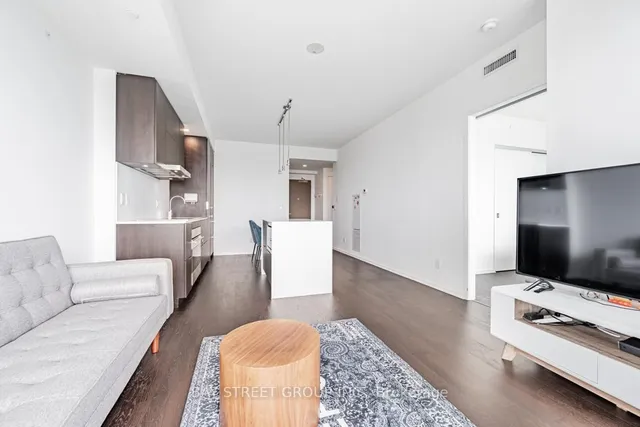 Additional image 15 of 1 Bloor St Unit 5105