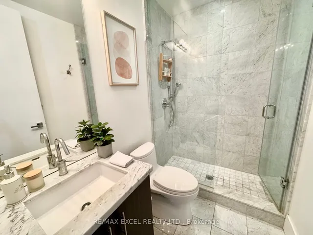 Additional image 17 of 29 Queens Quay Unit 528