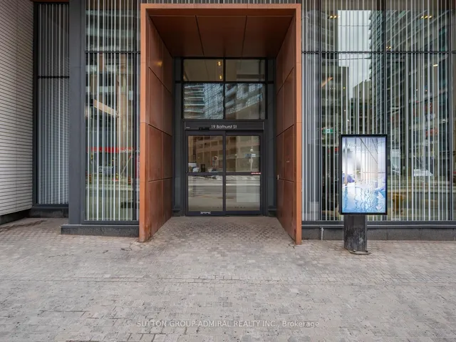 Additional image 23 of 19 Bathurst St Unit 706