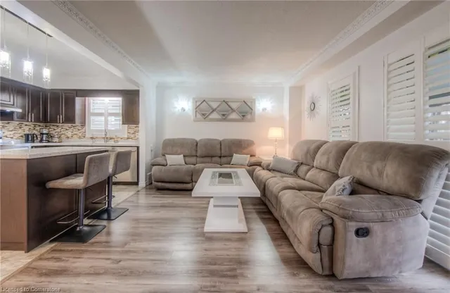 Additional image 7 of 30 Everglade Cres