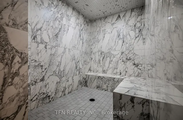 Additional image 39 of 36 Blue Jays Way Unit 918