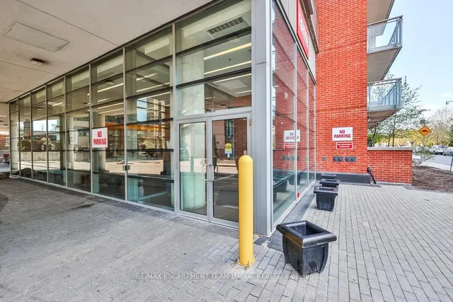 Additional image 3 of 38 Joe Shuster Way Unit 605