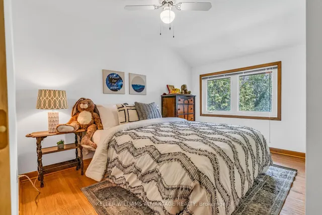 Additional image 31 of 83 Allister Ave