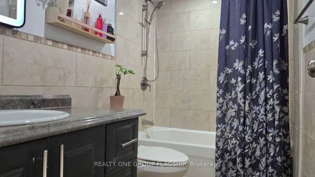 Additional image 11 of 10 Edgecliff Gfwy Unit 1009