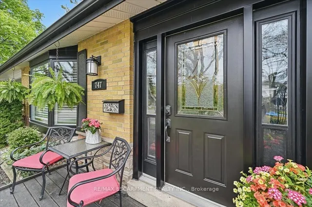 Additional image 5 of 747 MULLIN Way