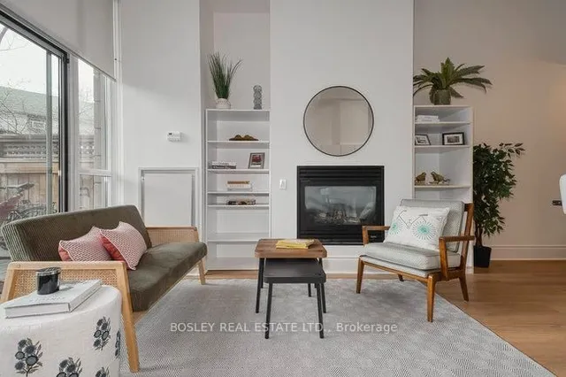 Additional image 18 of 437 Roncesvalles Ave Unit 112