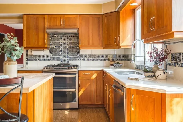 Additional image 10 of 15 Onondaga Dr