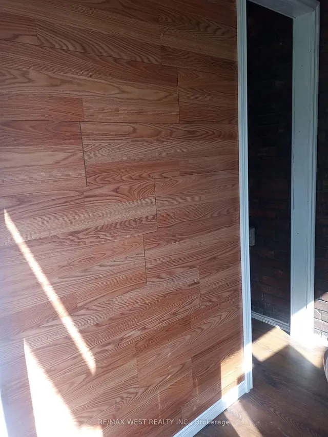 Additional image 7 of 55 Lynd Ave