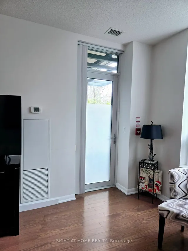 Additional image 8 of 215 Sherway Gardens Rd Unit 101