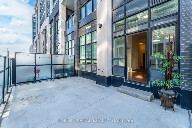 Additional image 18 of 405 Dundas St Unit 114