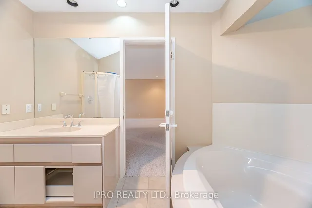 Additional image 23 of 4189 Inglewood Dr