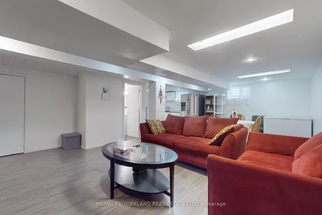 Additional image 23 of 30 Merrian Rd