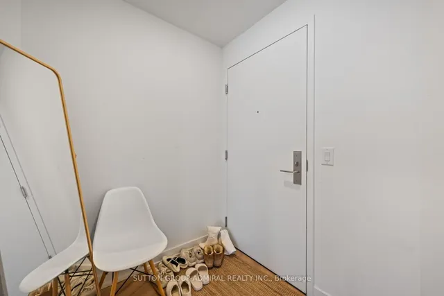 Additional image 7 of 135 East Liberty St Unit 1901