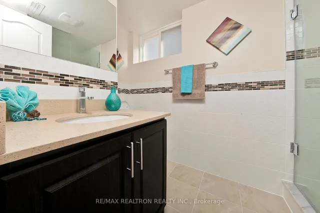 Additional image 18 of 12 Huntington Ave