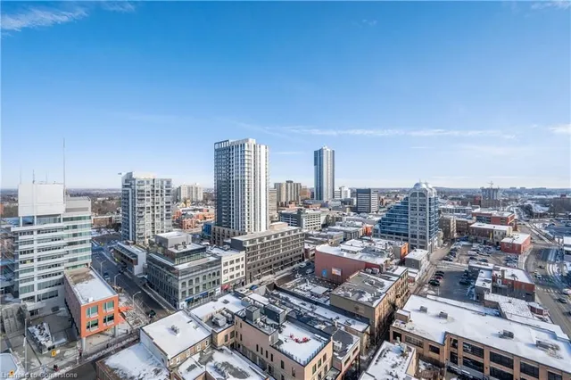 Additional image 26 of 60 Charles Street West Unit 1104