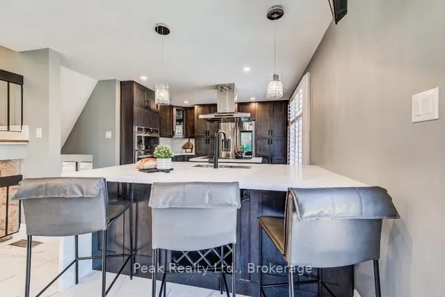 Additional image 9 of 76 Underhill Cres