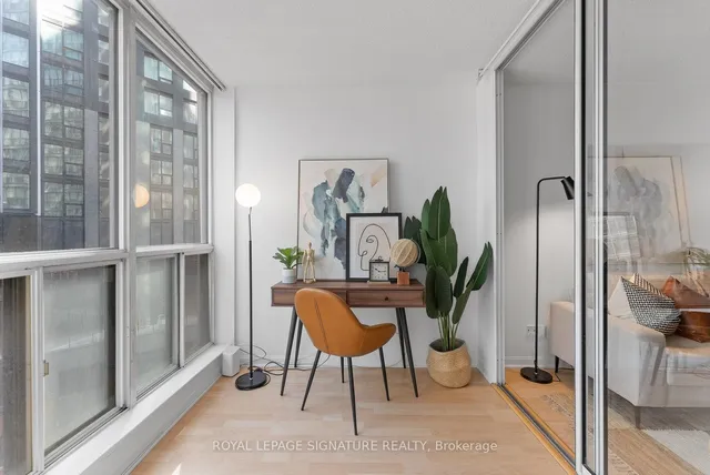 Additional image 17 of 24 Wellesley St Unit 610