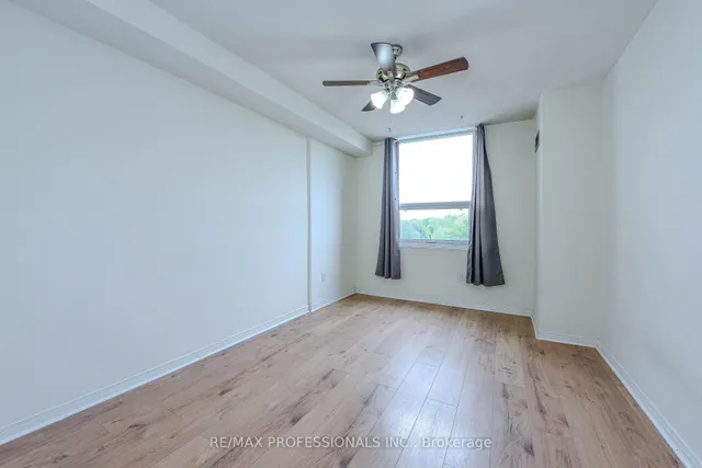 Additional image 33 of 362 The East Mall N/A Unit 302