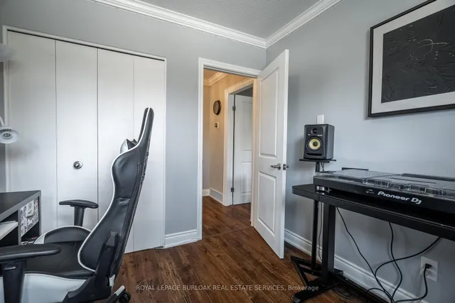 Additional image 19 of 3 Banff Dr