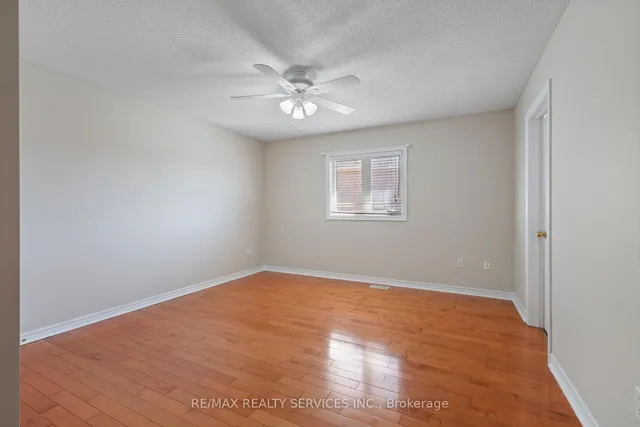 Additional image 34 of 33 Leparc Rd