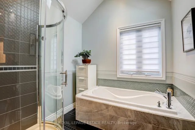 Additional image 14 of 231 Bingham Ave