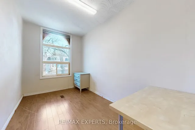 Additional image 17 of 134 Brunswick Ave