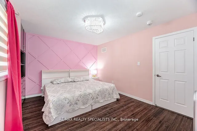 Additional image 32 of 52 Abercrombie Cres