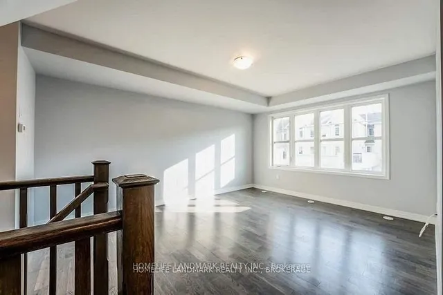 Additional image 9 of 3077 Mistletoe Gdns