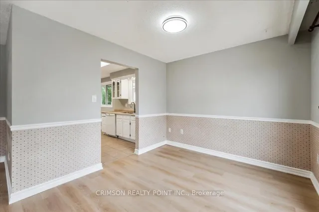 Additional image 8 of 361 Caledon Ave