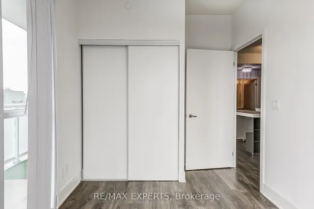 Additional image 21 of 188 Fairview Mall Dr Unit 1011