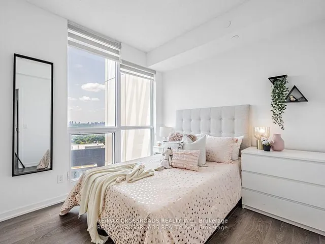 Additional image 16 of 32 Forest Manor Rd Unit 1910