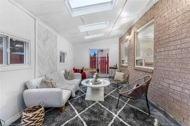 Additional image 17 of 44 Pebblestone Cir