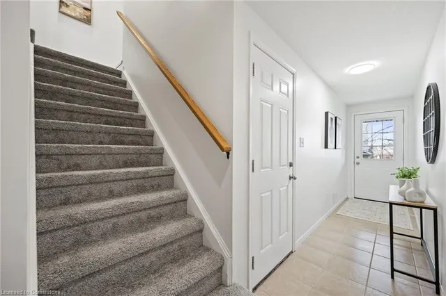 Additional image 5 of 155 Highland Cres Unit 8