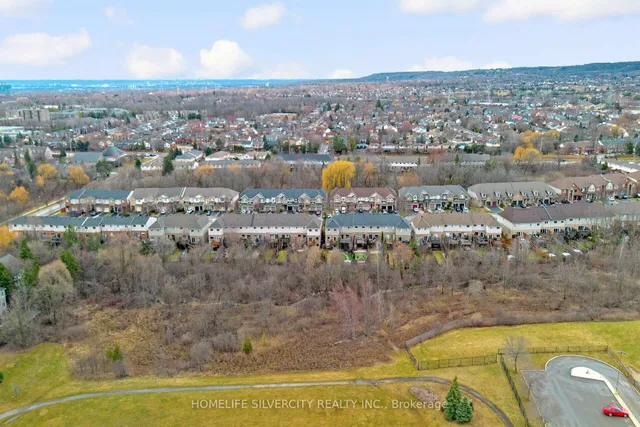 Additional image 38 of 4093 Medland Dr