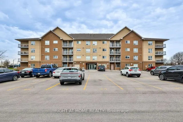 Additional image 4 of 4450 Fairview St Unit 402