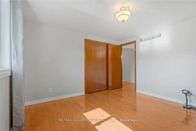 Additional image 14 of 36 Skylark Dr