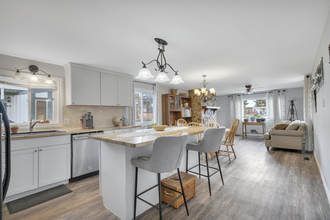 Additional image 3 of 6940 63 Avenue