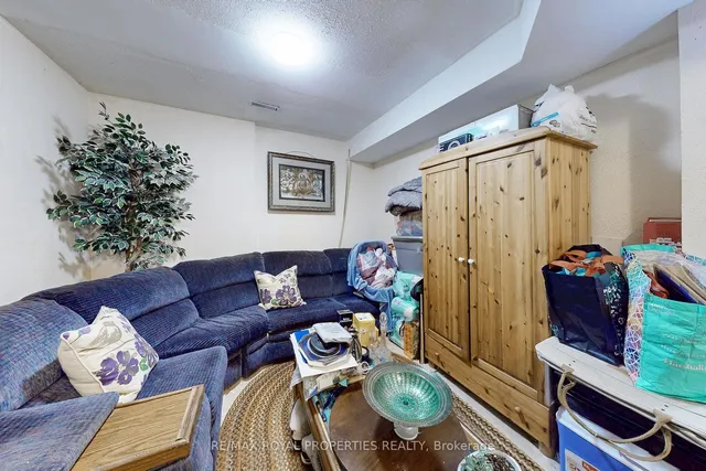 Additional image 39 of 36 Windy Gfwy